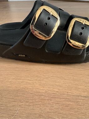 Skechers Arch fit Cali Breeze 2.0 Black Slide Sandals with Gold Buckles
